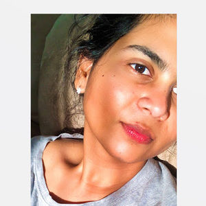 Meet your Posher, Zoha